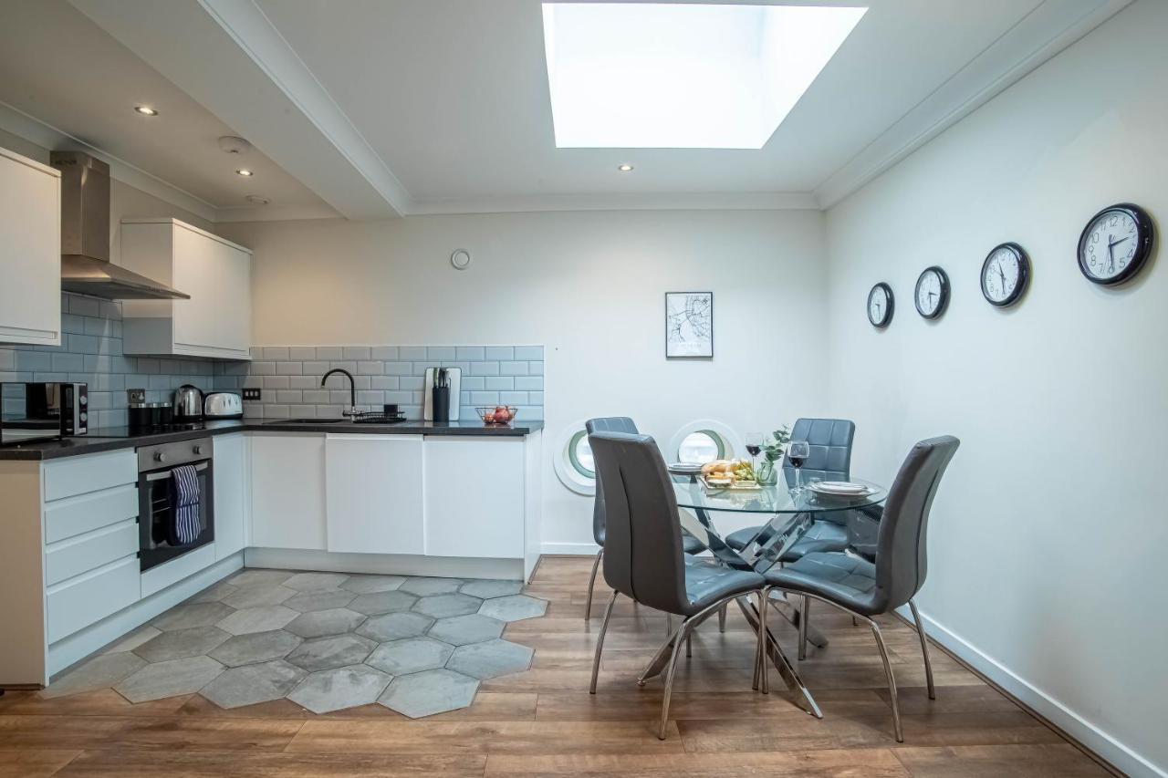 Luxe Apartments Near Albert Docks - 3 Graces - Liverpool One - Business, Contract & Corporate Ready Exteriör bild