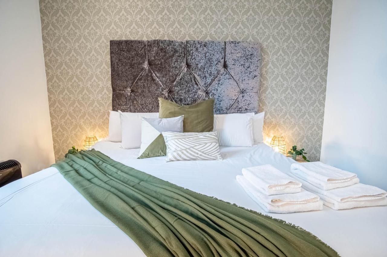 Luxe Apartments Near Albert Docks - 3 Graces - Liverpool One - Business, Contract & Corporate Ready Exteriör bild