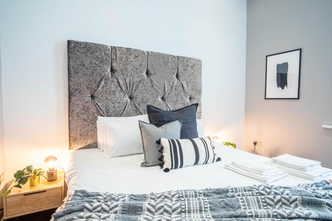 Luxe Apartments Near Albert Docks - 3 Graces - Liverpool One - Business, Contract & Corporate Ready Exteriör bild