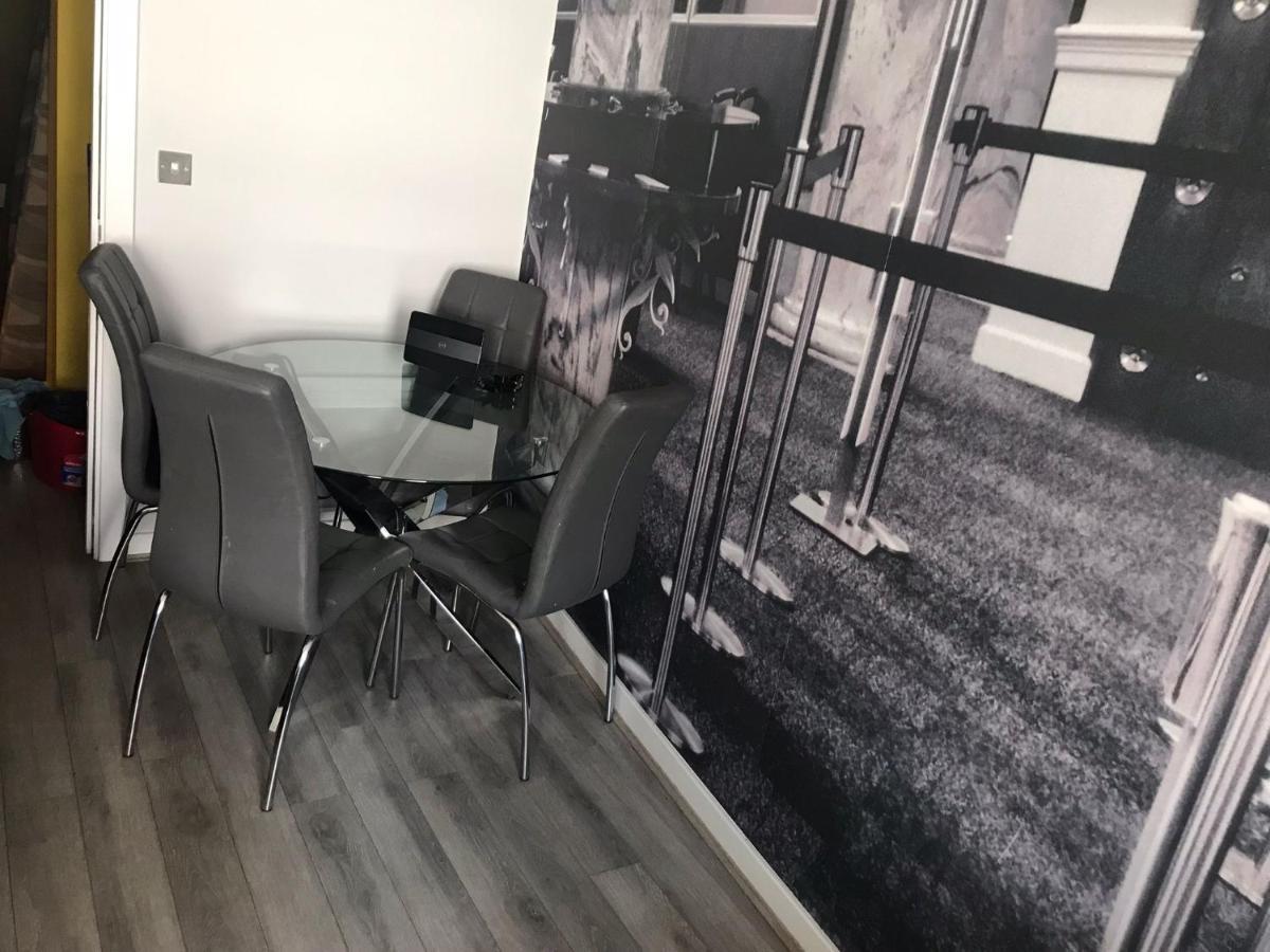 Luxe Apartments Near Albert Docks - 3 Graces - Liverpool One - Business, Contract & Corporate Ready Exteriör bild