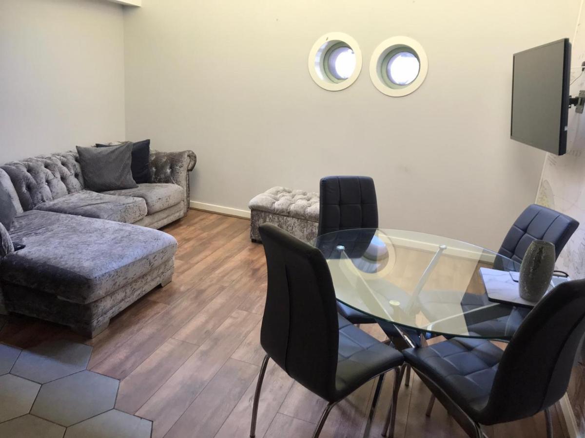 Luxe Apartments Near Albert Docks - 3 Graces - Liverpool One - Business, Contract & Corporate Ready Exteriör bild