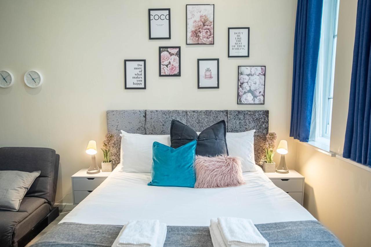 Luxe Apartments Near Albert Docks - 3 Graces - Liverpool One - Business, Contract & Corporate Ready Exteriör bild